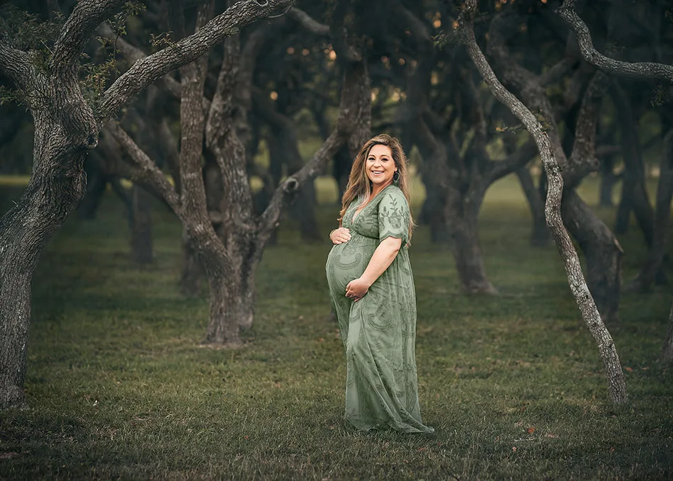 Austin Maternity Photographer - Zesty Orange Photography by Olesya Redina