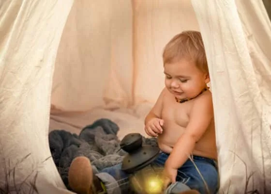 Childrens Portrait Outfit Guide: Simple Style That Shines 18 Childrens Portrait Outfit Guide | Newborn Family Photos
