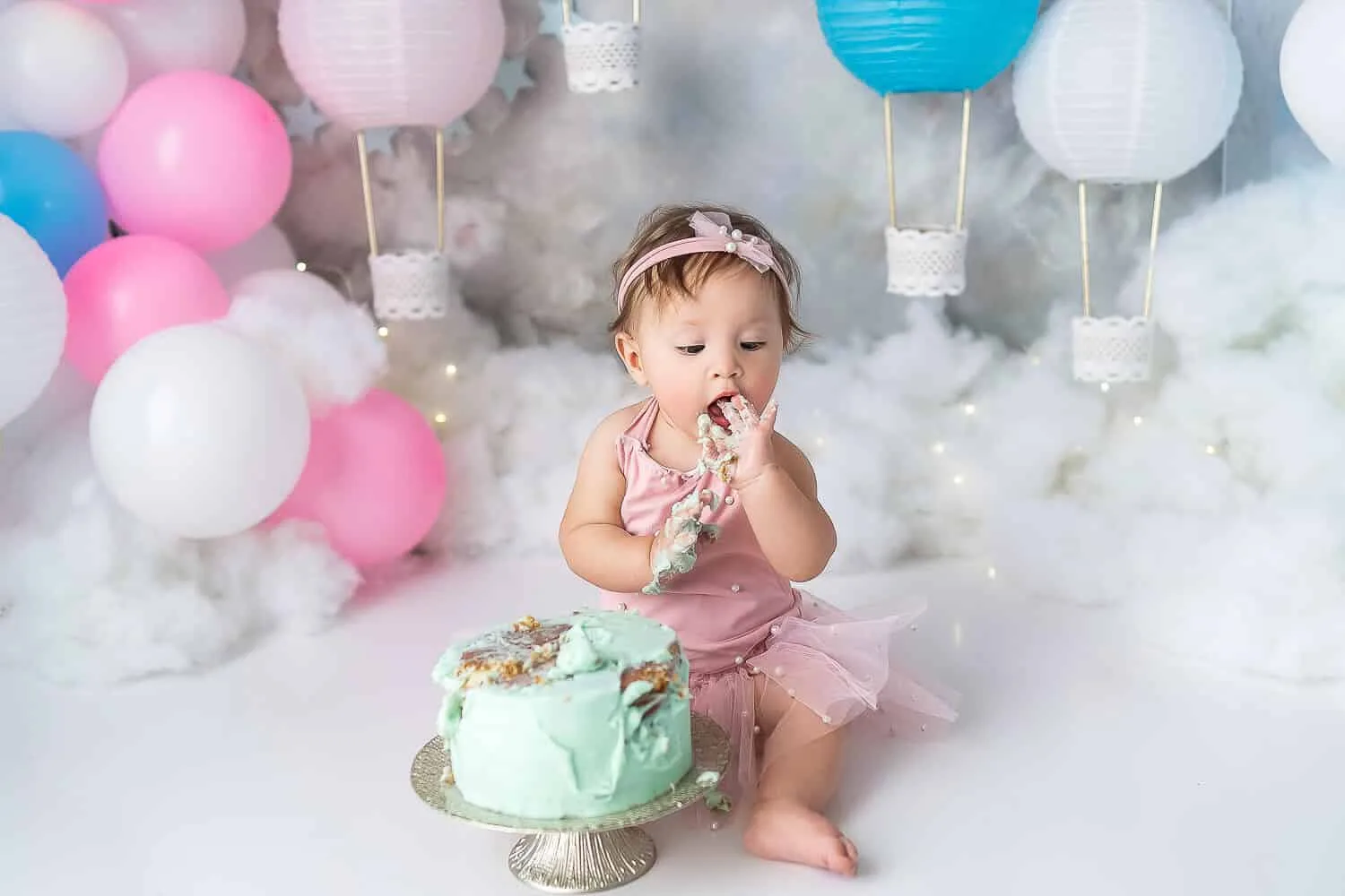 photographer cake smash - Zesty Orange Photography by Olesya Redina