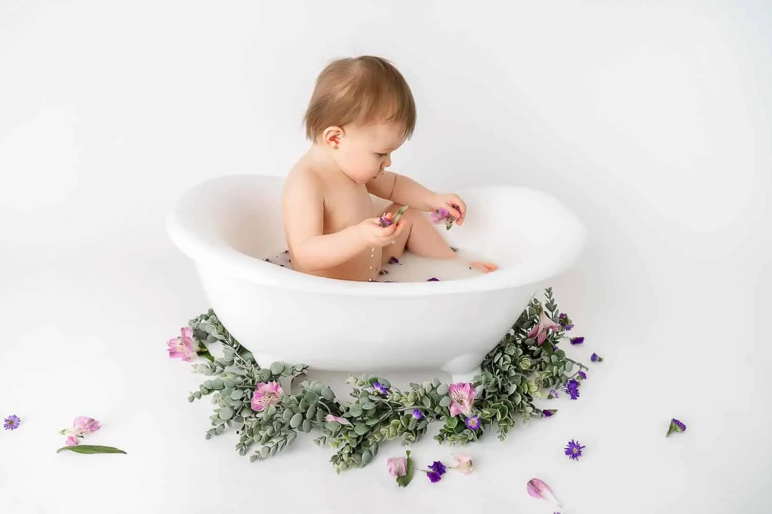 photographer cake smash - Zesty Orange Photography by Olesya Redina