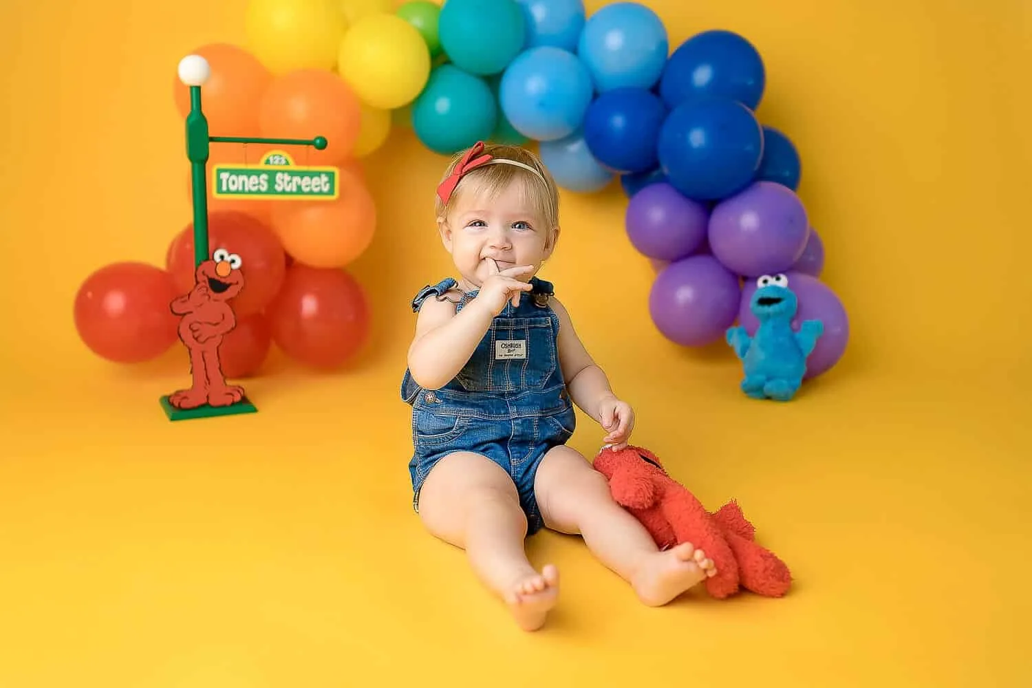 photographer cake smash - Zesty Orange Photography by Olesya Redina