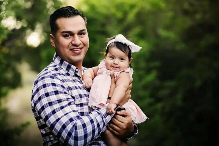 austin family photographer - Zesty Orange Photography by Olesya Redina | how to get dad excited for family photos