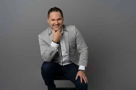 Branding Photography for Small Business Owners: 5 Top Reasons 64 Austin headshots photographer session austin headshot photographer - Zesty Orange Photography by Olesya Redina | branding photography for small business owners | Lifestyle Headshots vs Traditional Studio Headshots