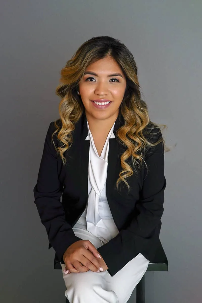 austin headshot photographer - Zesty Orange Photography by Olesya Redina