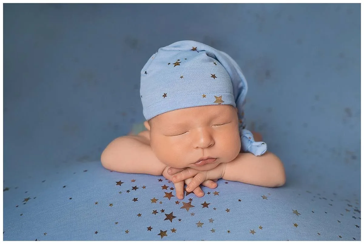 Newborn Photography Pricing: 4 Key Factors for a Stunning Portrait Experience 20 Austin Newborn Photographer - Zesty Orange Photography by Olesya Redina
