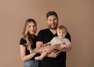 What to Wear for Family Pictures: 2025 Style Guide for Austin Families 16 Austin Family Photographer | What to Wear for Family Pictures