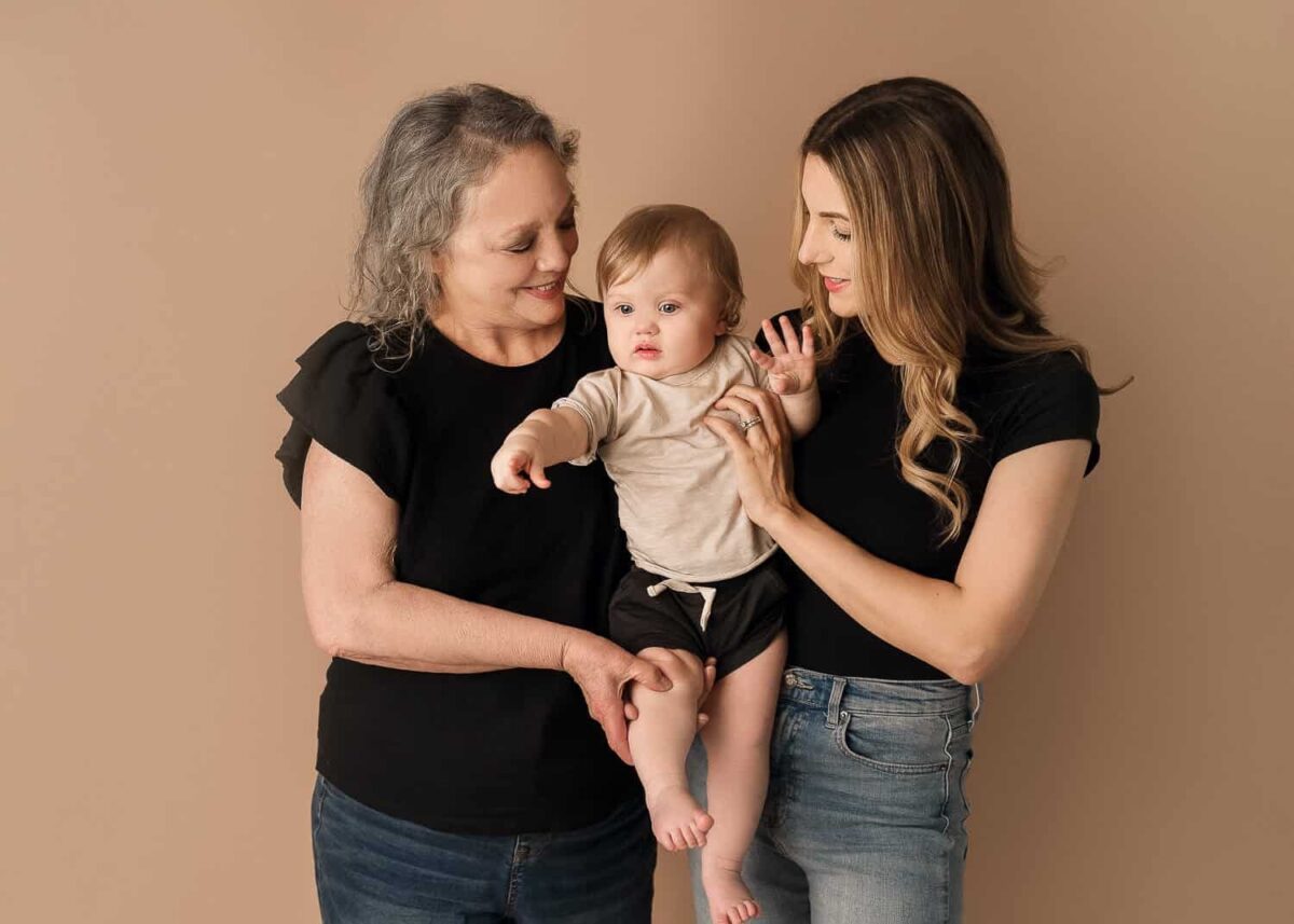 Extended Family Portraits Legacy: A Powerful Emotional Heirloom 2 extended family portraits legacy | Austin Family Photographer