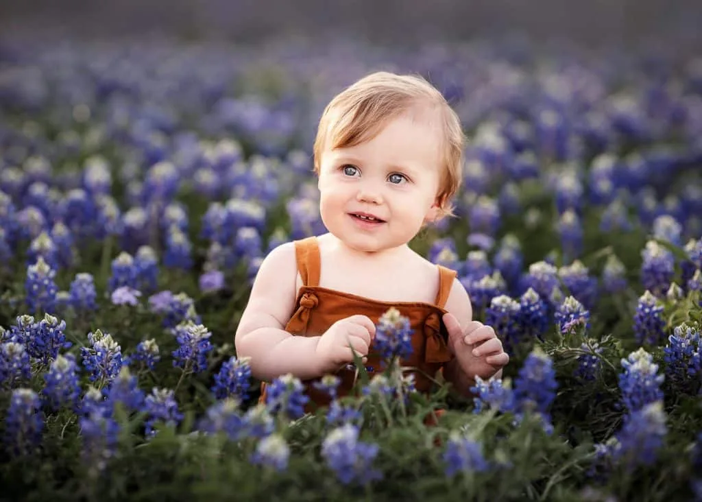 Austin Family Photographer | Best Time of Day for Family Photos | Bluebonnet family photos