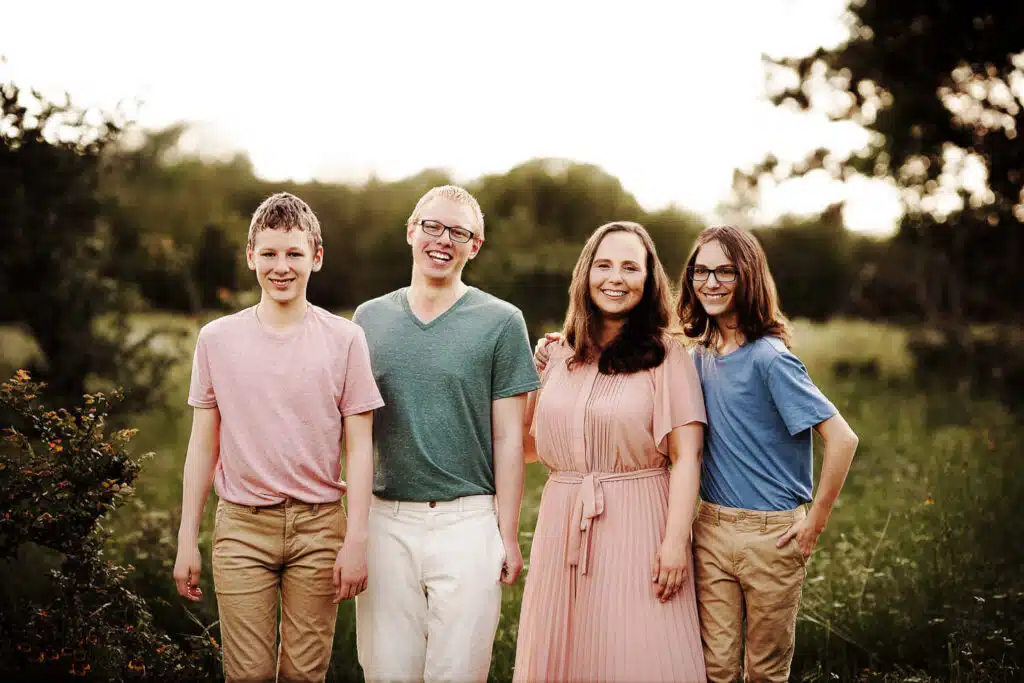 family photography sessions with teenagers | family portraits strengthen bonds | Austin Family Photographer | Best Locations for Family Photos in Austin | coordinate family outfits