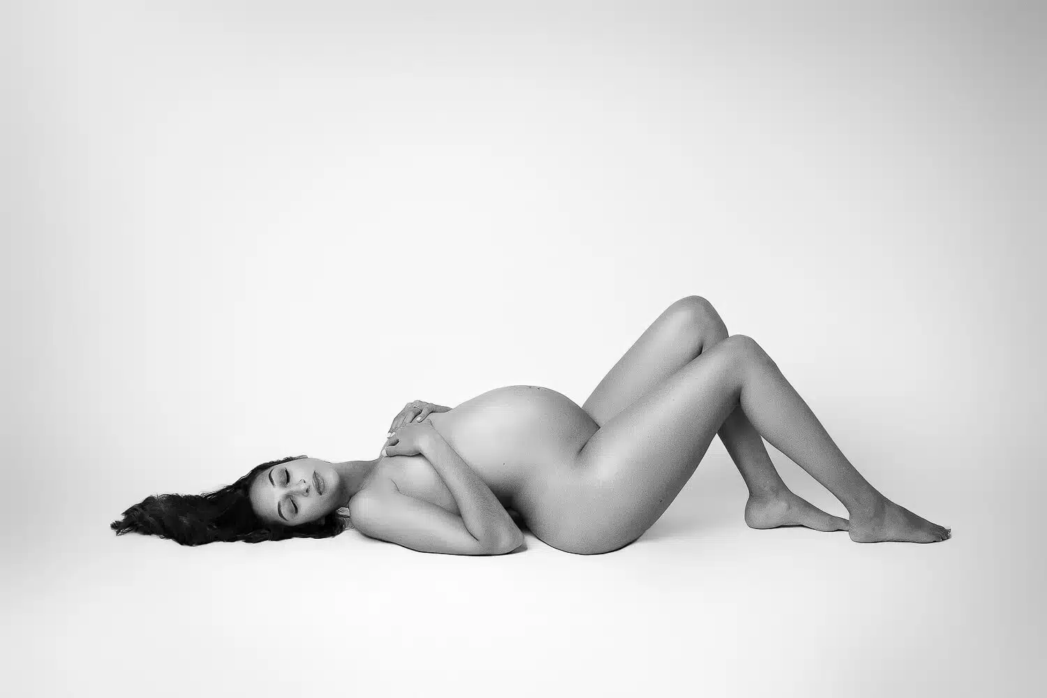 Austin Maternity Photographer in-studio session | Maternity Boudoir Photography in Austin