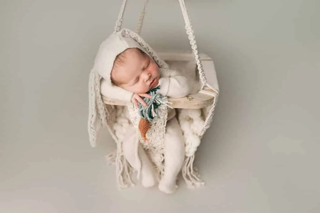 Austin Newborn Photographer - Natural light newborn photography