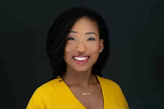 LinkedIn Headshots: The Secret to a Powerful First Impression 71 LinkedIn headshots | Best Headshot Styles for Tech Professionals | Visual identity that speaks without words