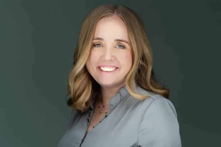 women professional headshots Corporate Headshots | Compelling Personal Brand Photo