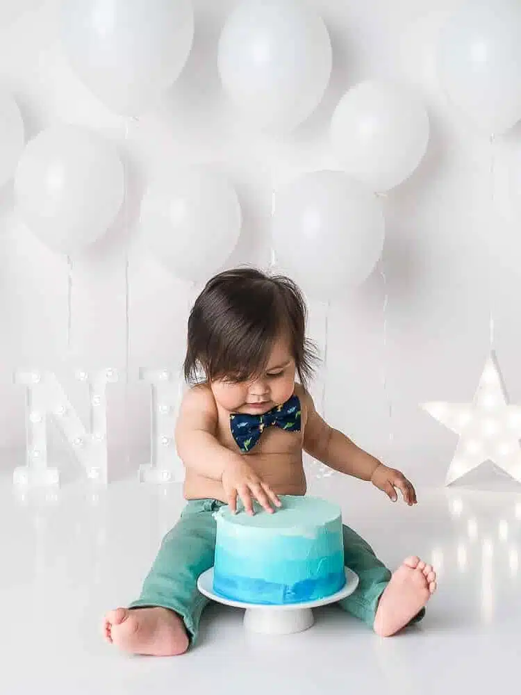 photographer cake smash - Zesty Orange Photography by Olesya Redina