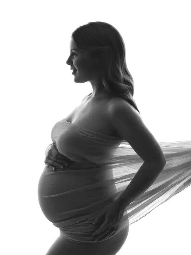 Capturing the Glow: A Guide to Studio Maternity Photography 13 maternity photographer austin tx maternity photographer austin tx - Zesty Orange Photography by Olesya Redina