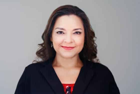 HR recruiter headshots