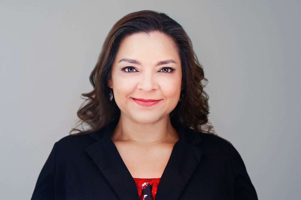 best backdrops for realtor headshots
