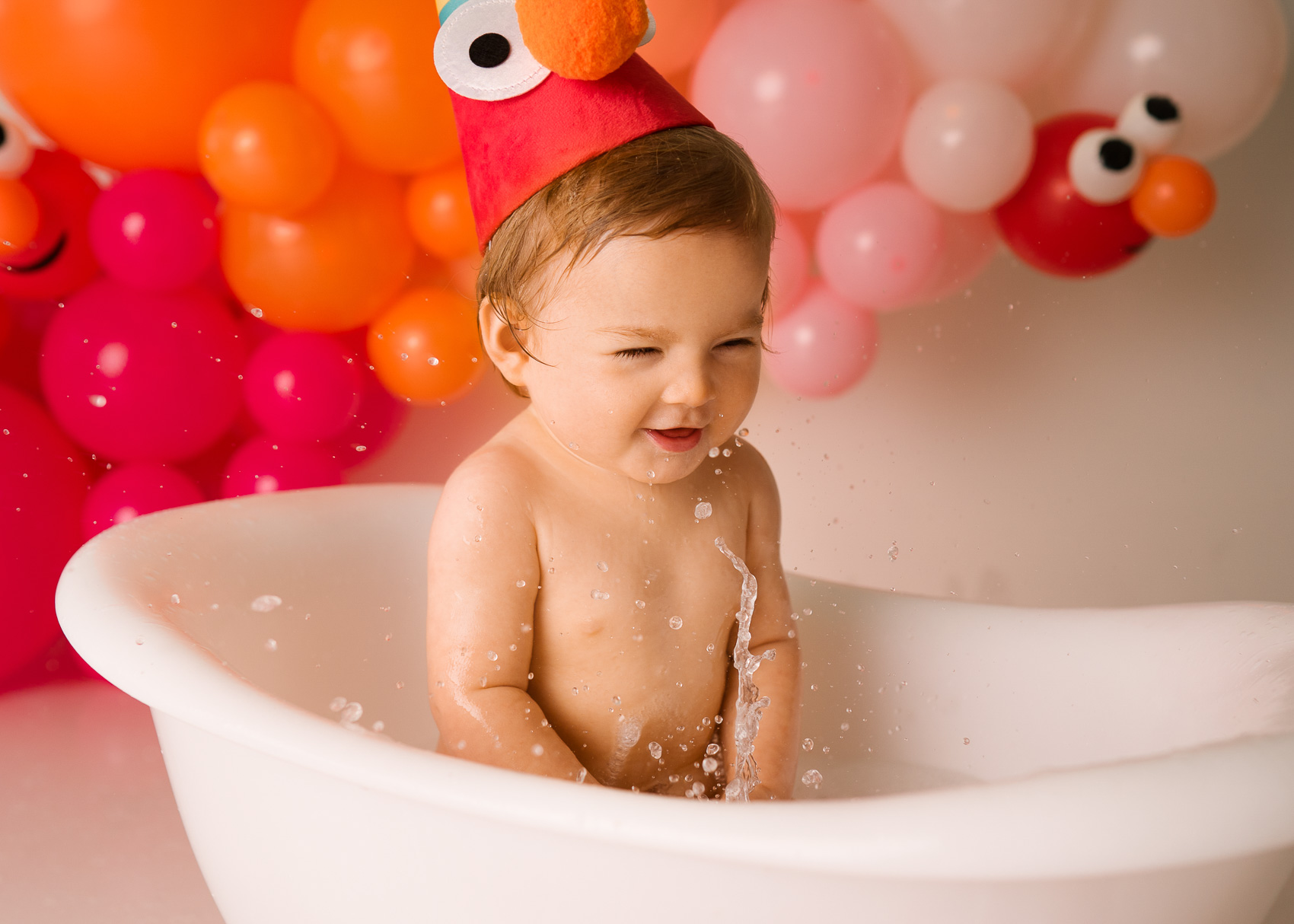 Austin Cake Smash Photography 113 copy elmo theme Austin Portrait Photography