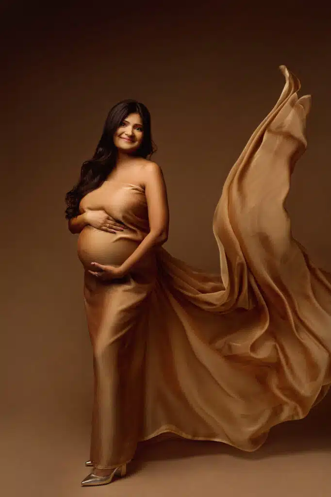 Empowering Maternity Photography