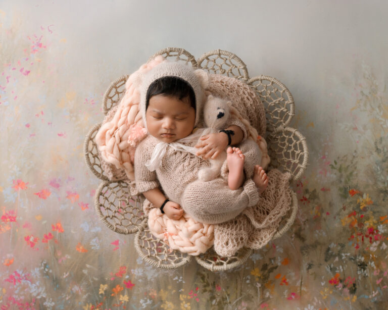 Newborn & Baby Photographer Near Cedar Park: Capture Precious Moments