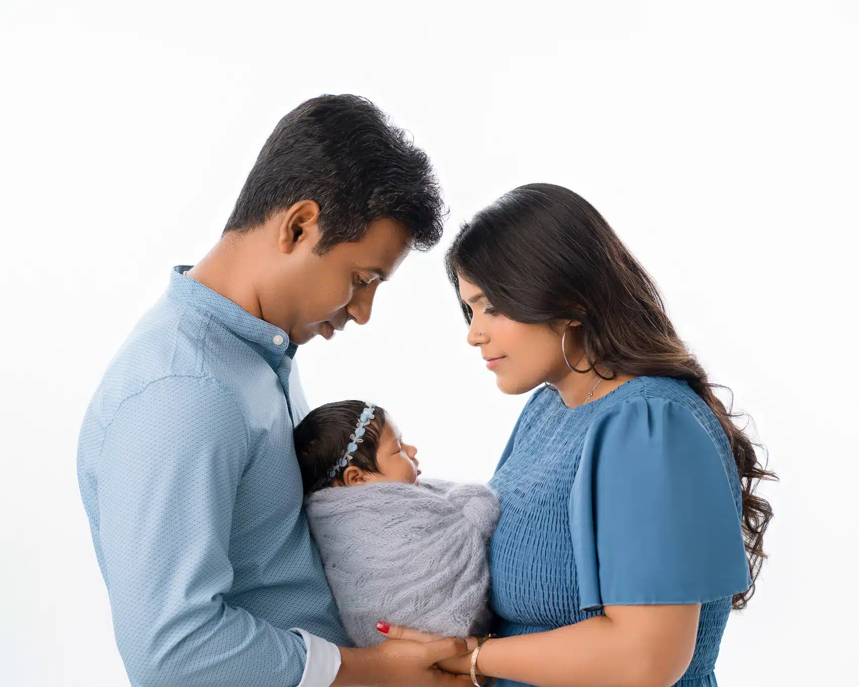 The Art of Bond with Your Newborn: Building Connections 5 bond with your newborn