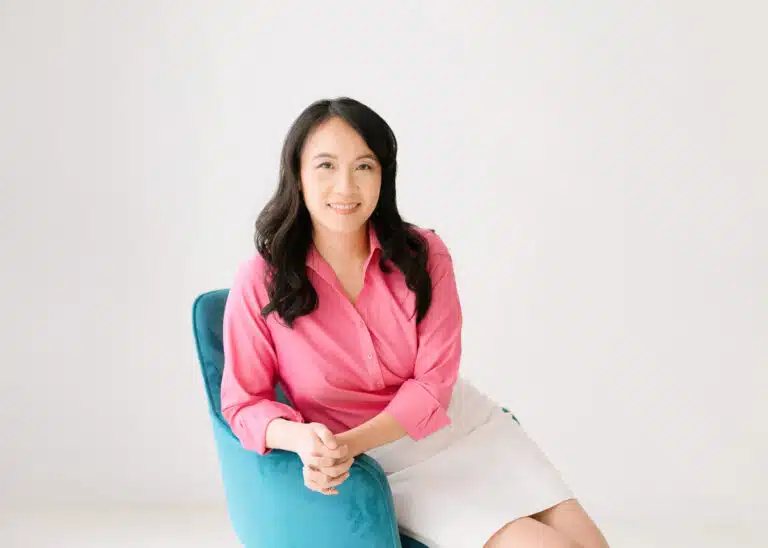 how much should a photographer charge for headshots | Branding Photo Outfits