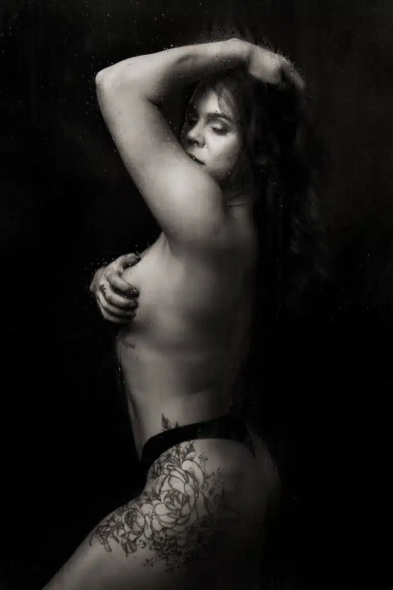 What Does Retouching Mean in Boudoir Photography | dark and moody boudoir photography