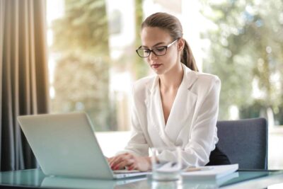 What to Wear for a Real Estate Headshot | Pro Guide 11 what to wear for a real estate headshot | professional headshots vs phone selfies on Zillow