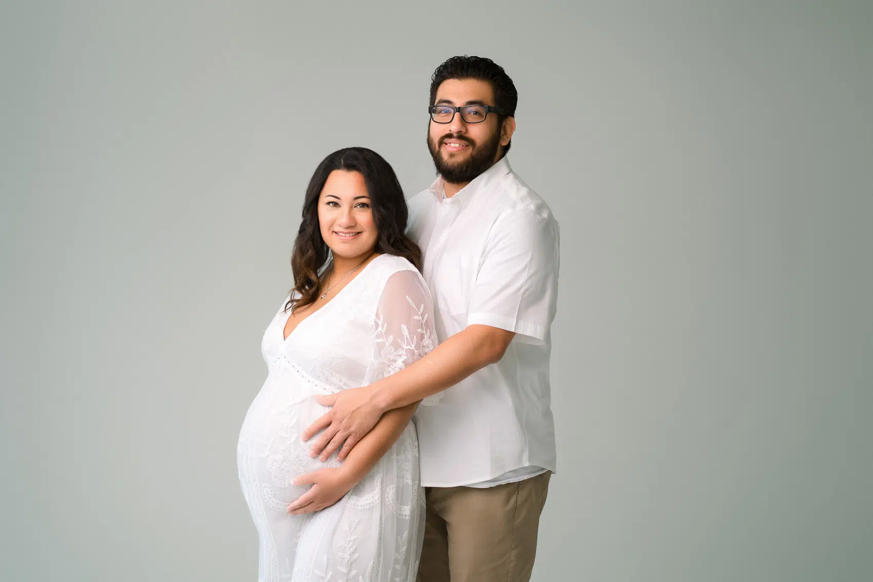 Blended Families in Maternity Photos: Joyful Portraits With Every Child 7 Blended Families in Maternity Photos