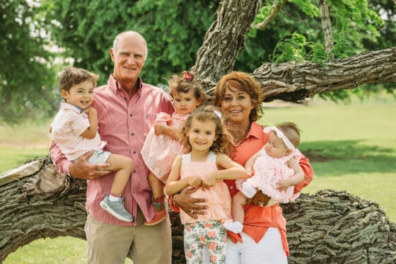 extended family session outfits