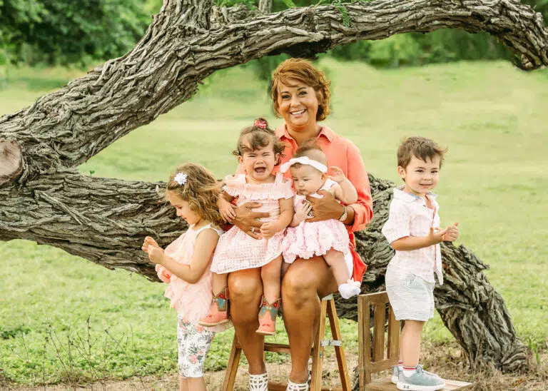 smooth family photo session | Extended Family Sessions