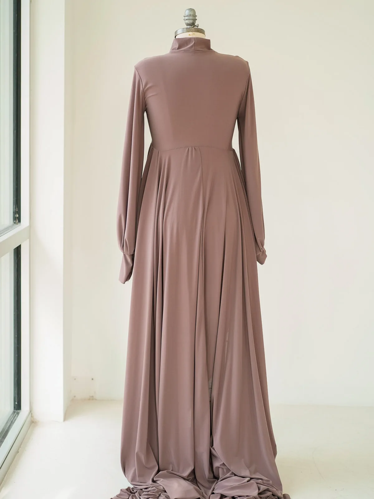 Maternity Gowns and Wardrobe in Austin | Zesty Orange Photography 25 Astrid purple back Austin Elopement & Portrait Photographer