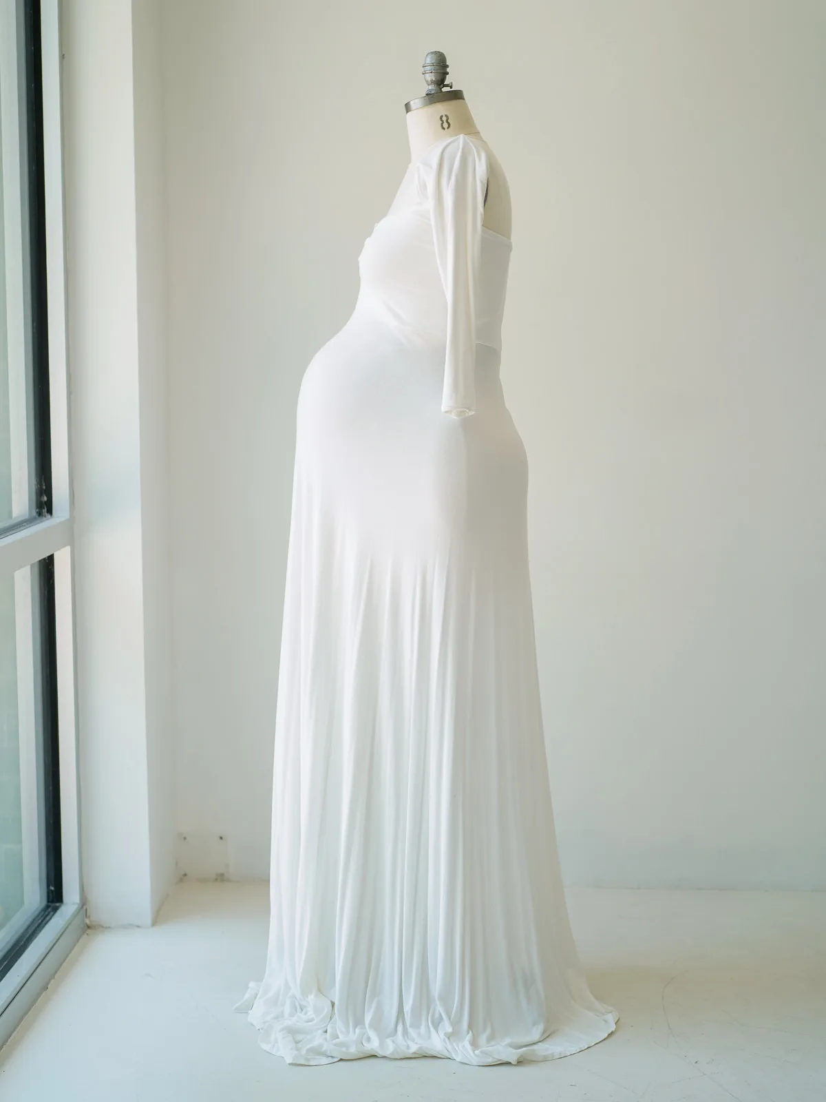 Maternity Gowns and Wardrobe in Austin | Zesty Orange Photography 34 Ava white side Austin Elopement & Portrait Photographer