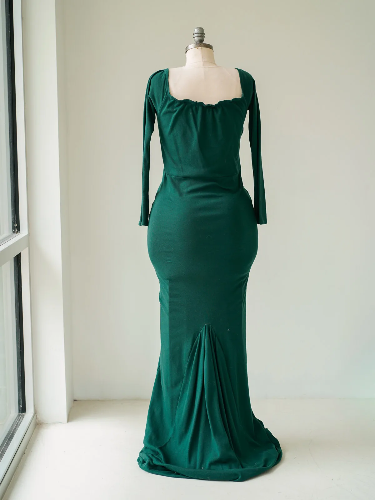 Maternity Gowns and Wardrobe in Austin | Zesty Orange Photography 119 Esmeralda green back Austin Elopement & Portrait Photographer