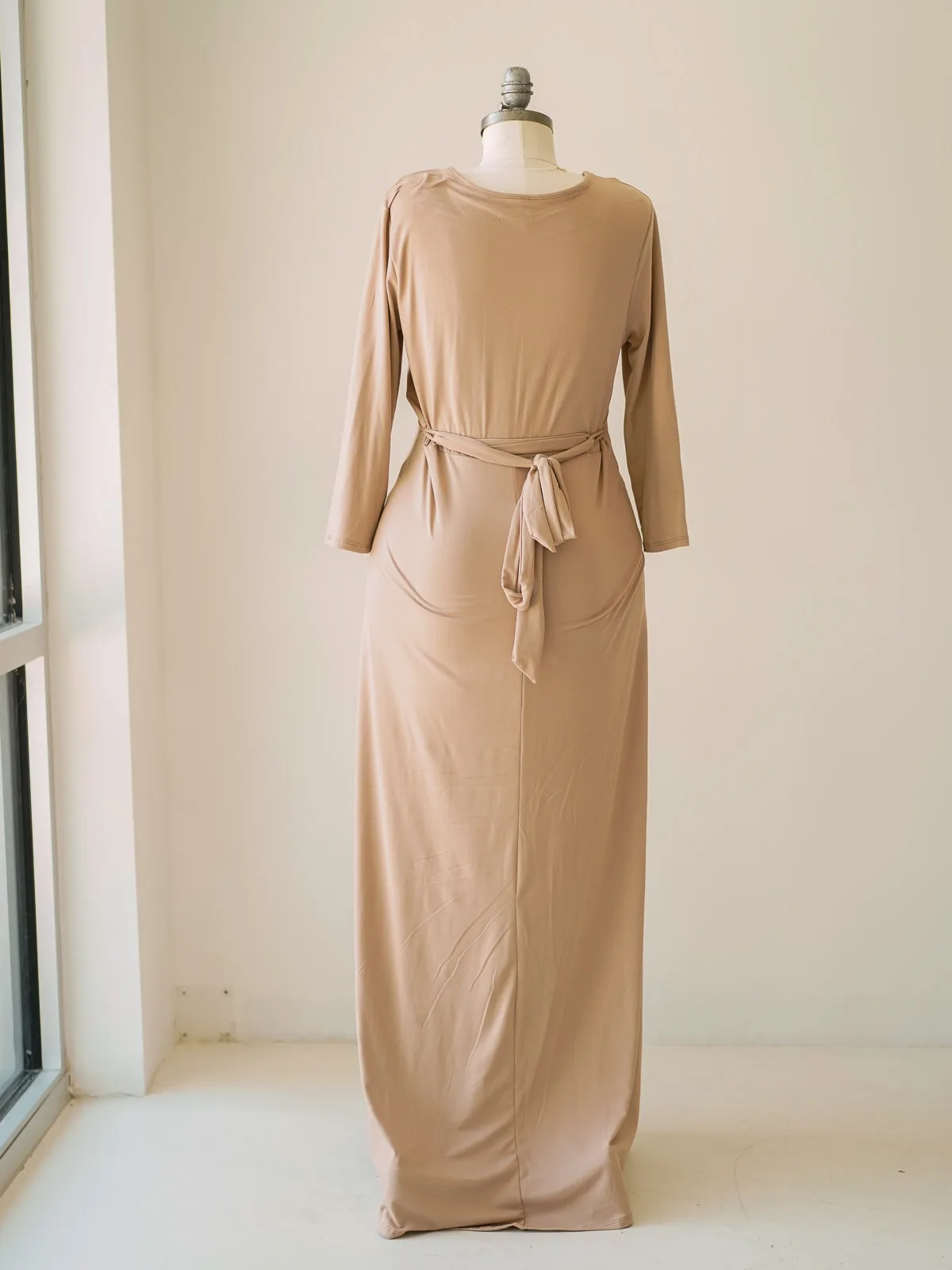 Maternity Gowns and Wardrobe in Austin | Zesty Orange Photography 142 Grace nude back Austin Elopement & Portrait Photographer