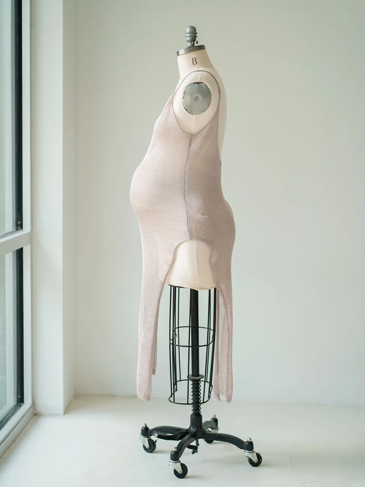 Maternity Gowns and Wardrobe in Austin | Zesty Orange Photography 168 Ines pink side Austin Elopement & Portrait Photographer