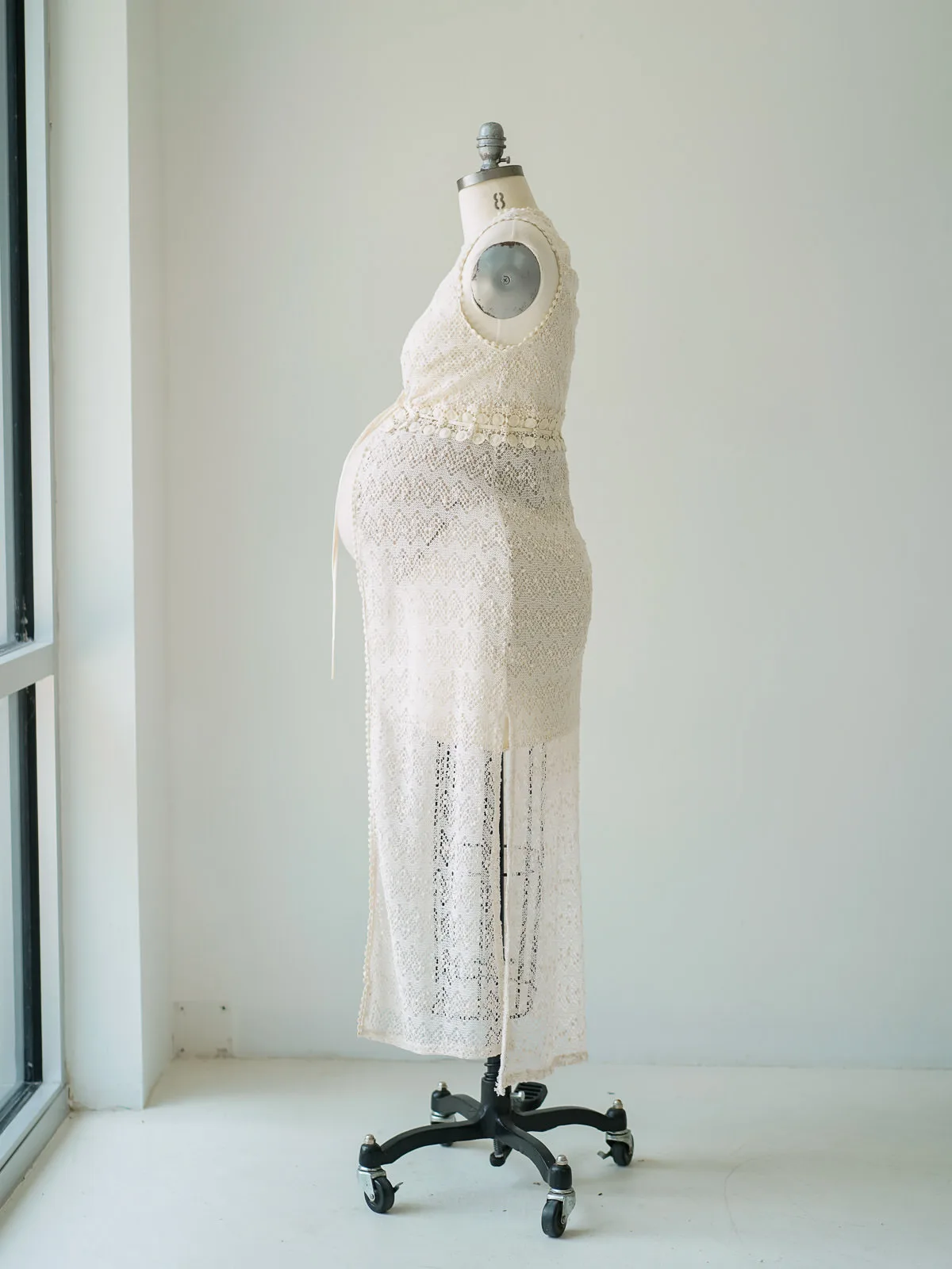 Maternity Gowns and Wardrobe in Austin | Zesty Orange Photography 187 Juniper white side Austin Elopement & Portrait Photographer