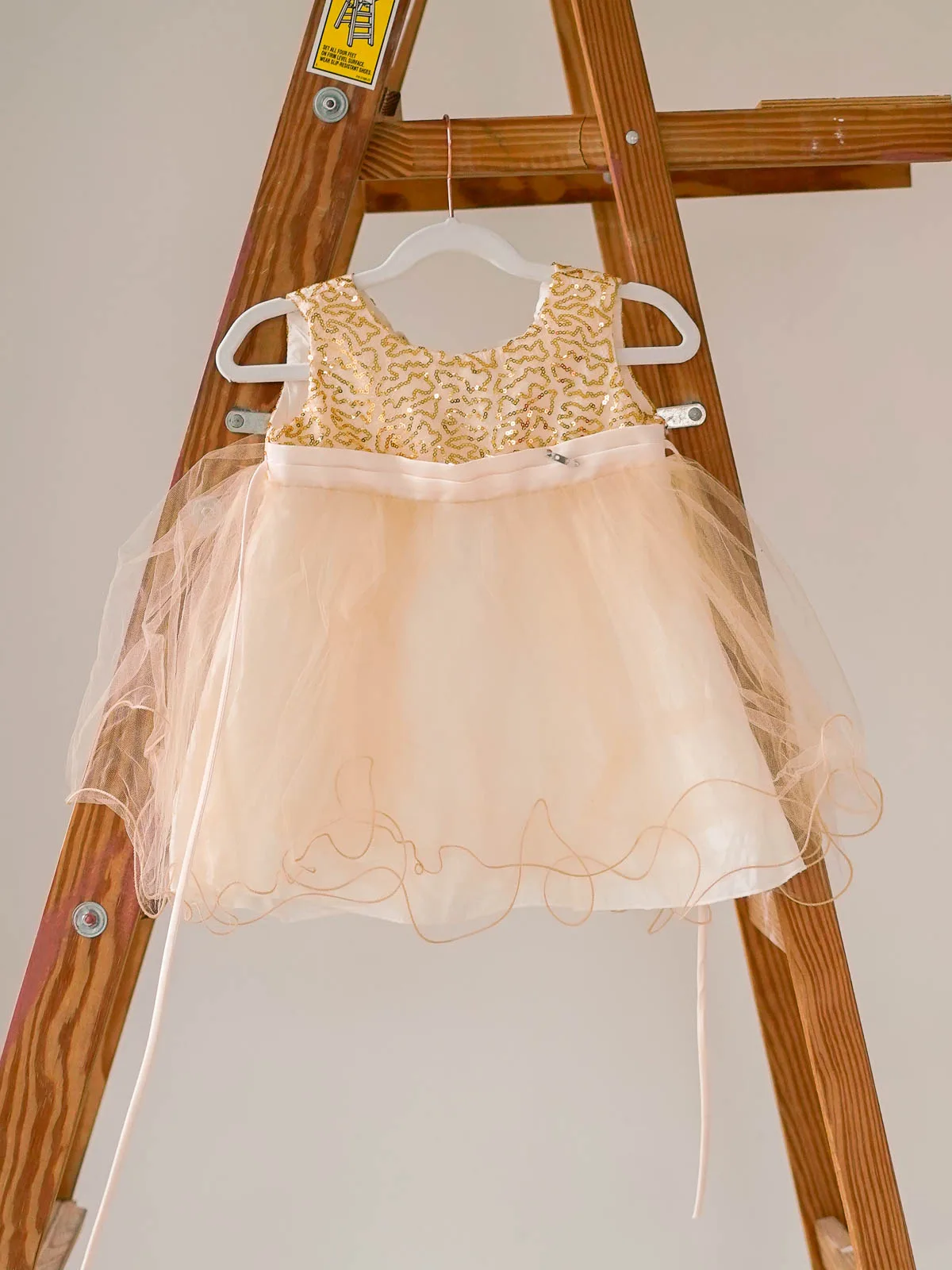 Maternity Gowns and Wardrobe in Austin | Zesty Orange Photography 297 Kids Gigi Austin Elopement & Portrait Photographer