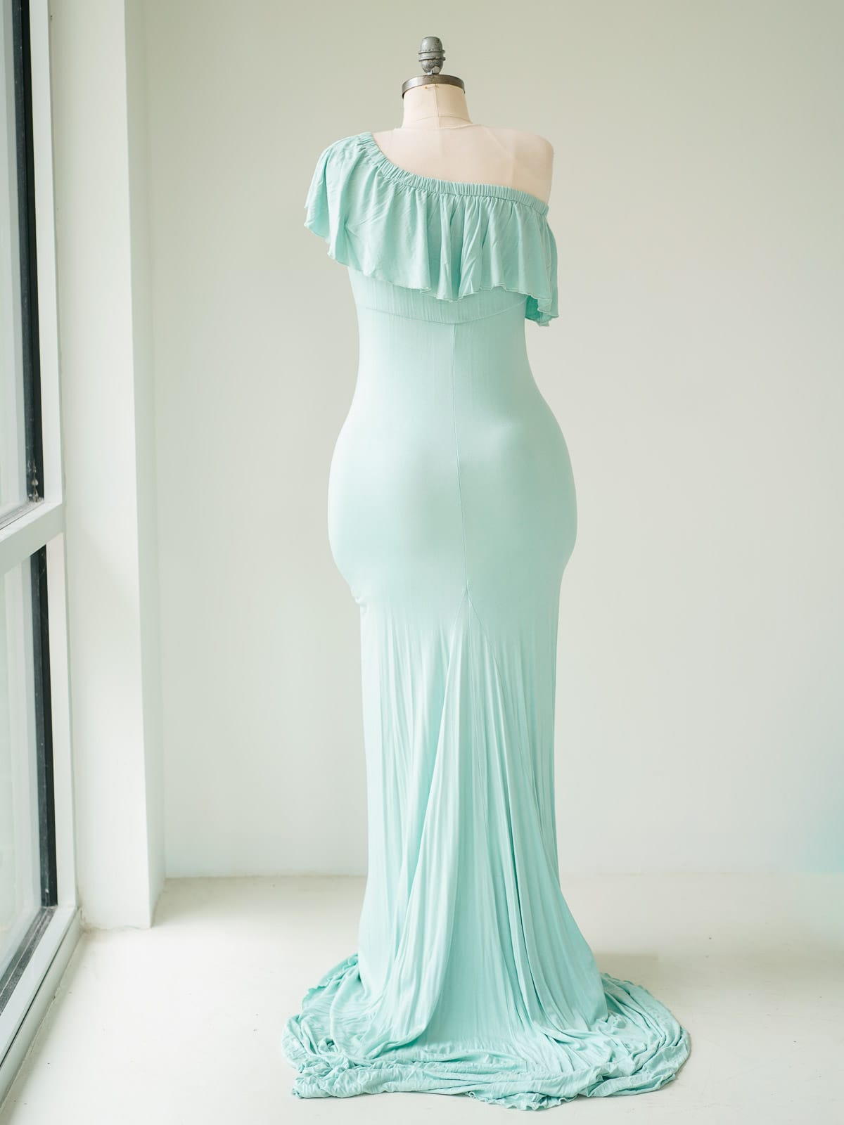 Linnea green back Austin Elopement & Portrait Photographer