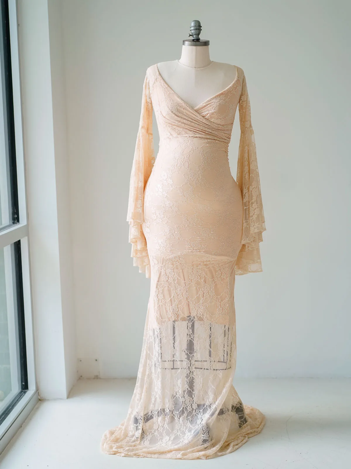 Maternity Gowns and Wardrobe in Austin | Zesty Orange Photography 211 Lucia pink front Austin Elopement & Portrait Photographer
