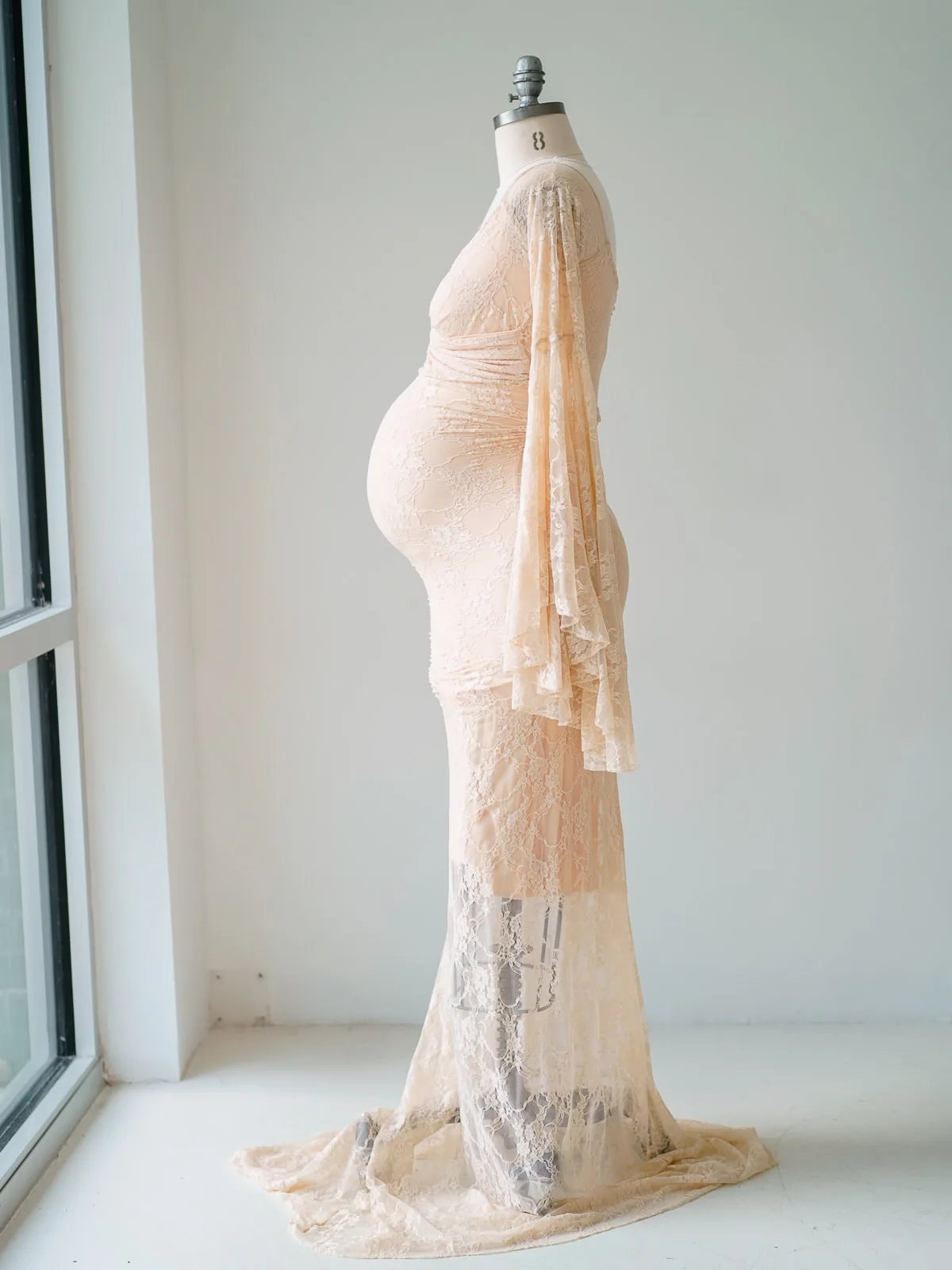 Maternity Gowns and Wardrobe in Austin | Zesty Orange Photography 212 Lucia pink side Austin Elopement & Portrait Photographer
