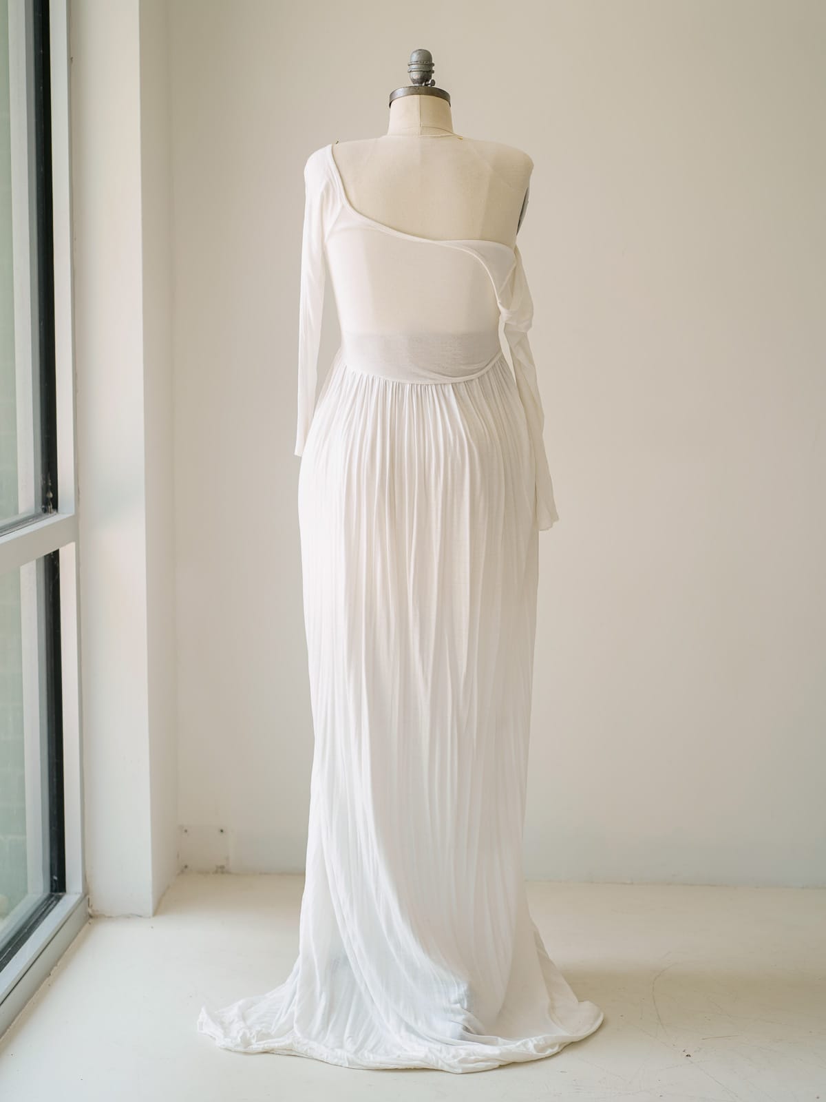 Lyra white back Austin Elopement & Portrait Photographer
