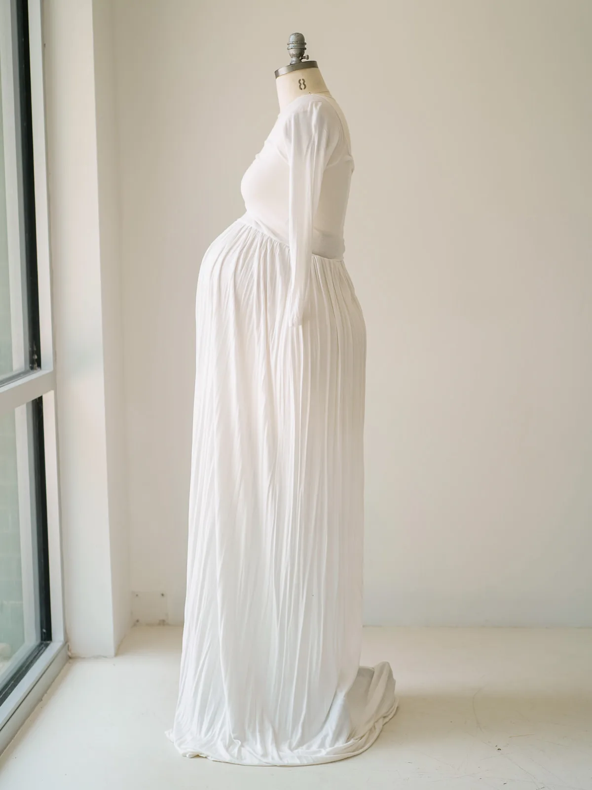 Maternity Gowns and Wardrobe in Austin | Zesty Orange Photography 216 Lyra white side Austin Elopement & Portrait Photographer