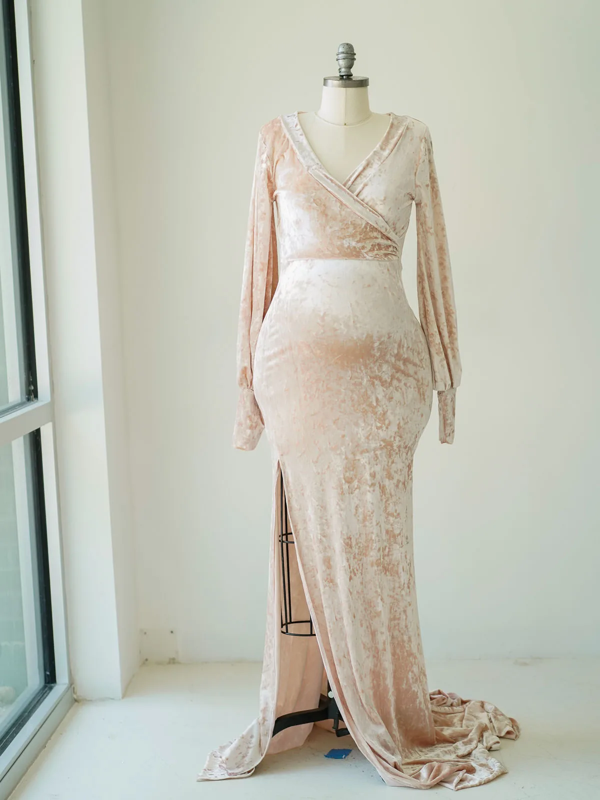 Maternity Gowns and Wardrobe in Austin | Zesty Orange Photography 239 Marlene pink front Austin Elopement & Portrait Photographer