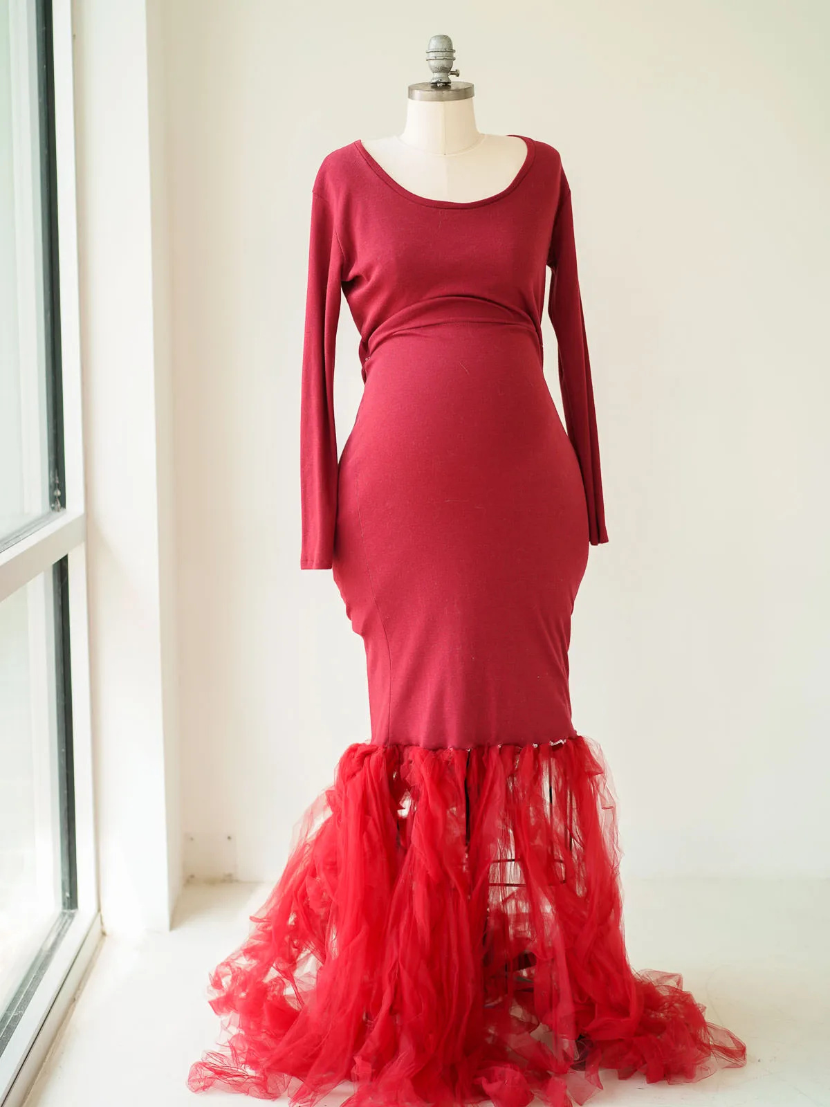 Maternity Gowns and Wardrobe in Austin | Zesty Orange Photography 256 Morgana red front Austin Elopement & Portrait Photographer