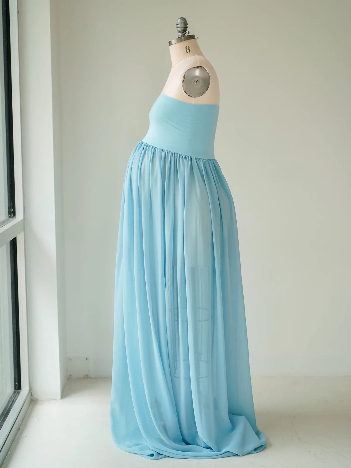 Maternity Gowns and Wardrobe in Austin | Zesty Orange Photography 261 Naia blue side Austin Elopement & Portrait Photographer