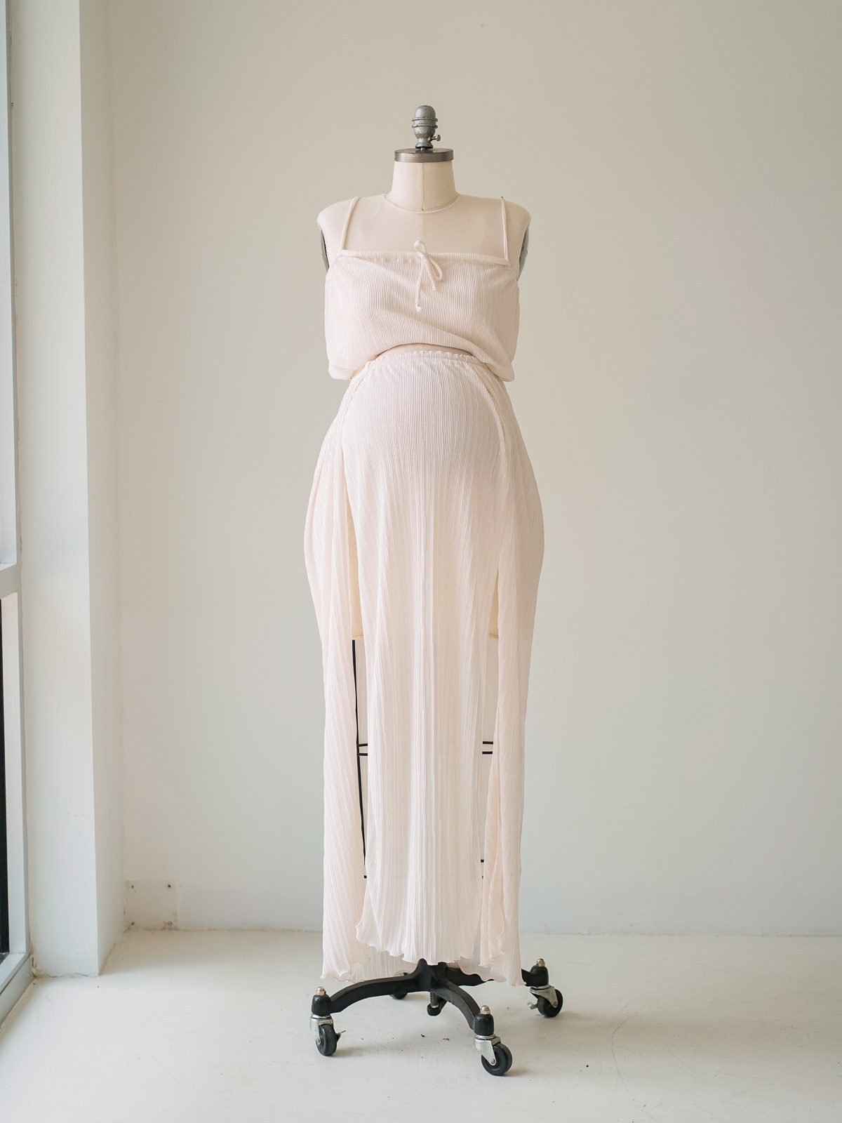 Olympia white front Austin Elopement & Portrait Photographer