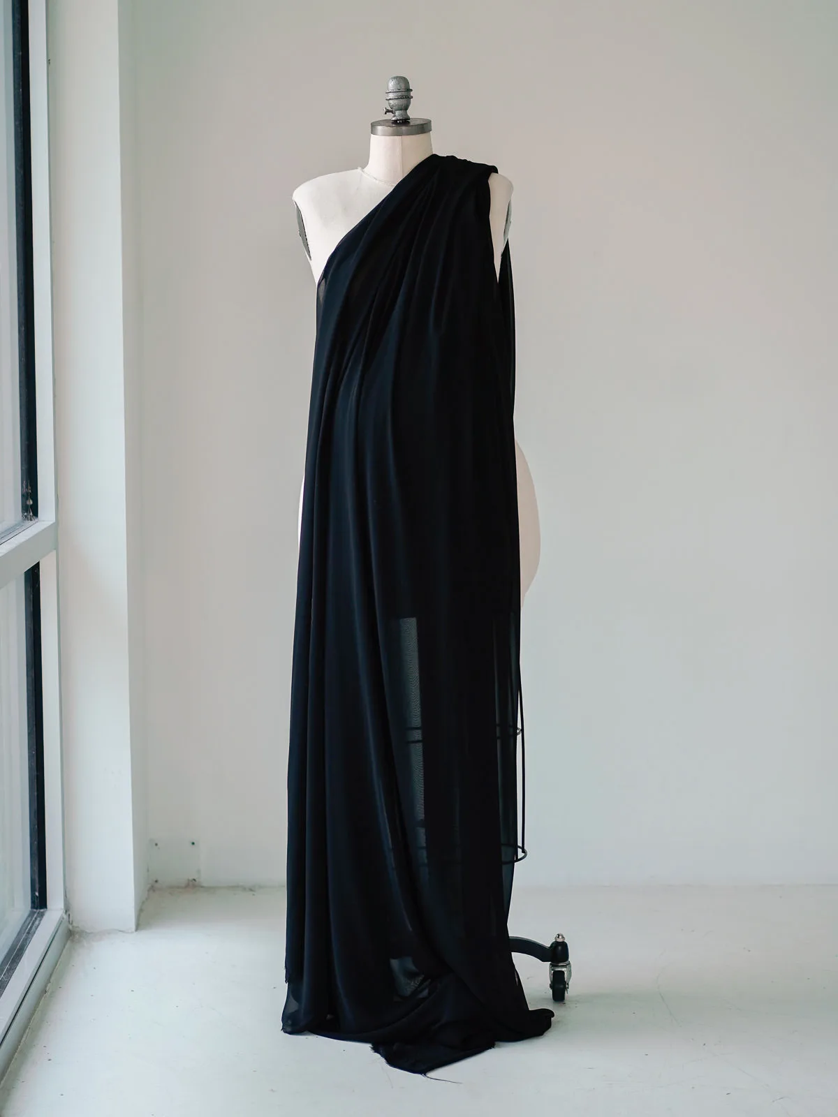 Maternity Gowns and Wardrobe in Austin | Zesty Orange Photography 276 Onyx black fabric Austin Elopement & Portrait Photographer